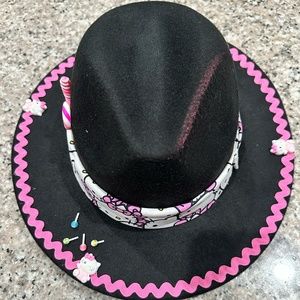 Custom Fedora Hat